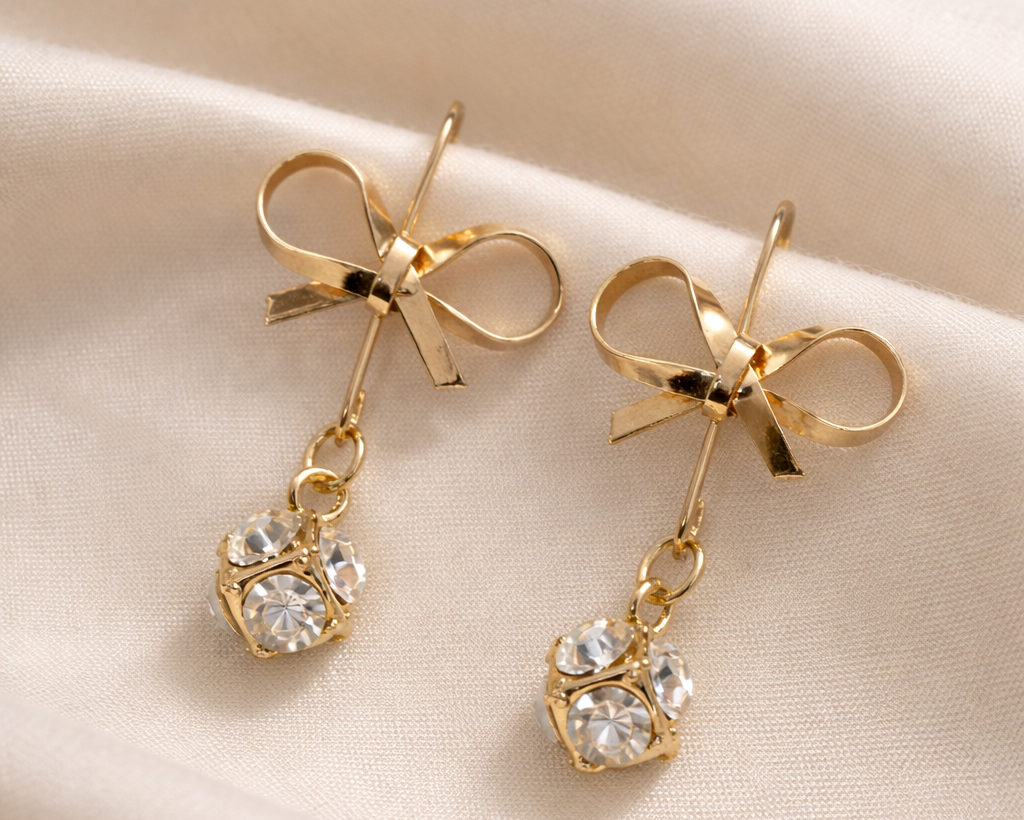 sweet gold bow earings