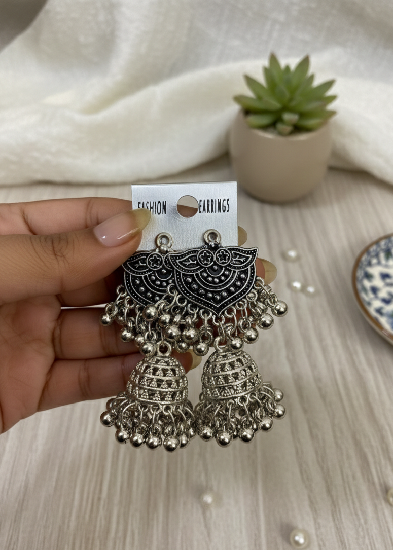 Rajwadi Rhythm – Oxidized Heavy Jhumka