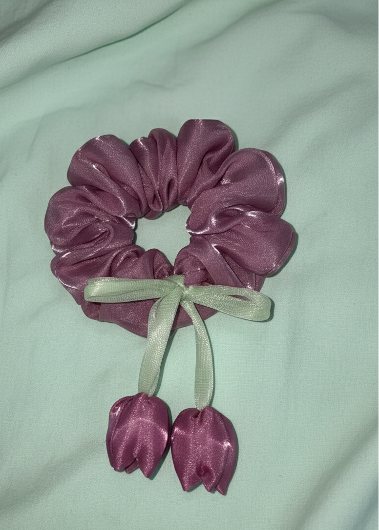 Tulip Scrunchie