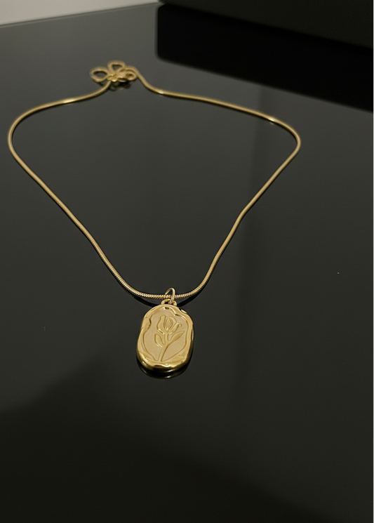 Eternal Rose Gold Pendant Necklace