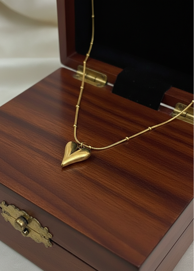 Golden Heart Anti-tarnish Necklace